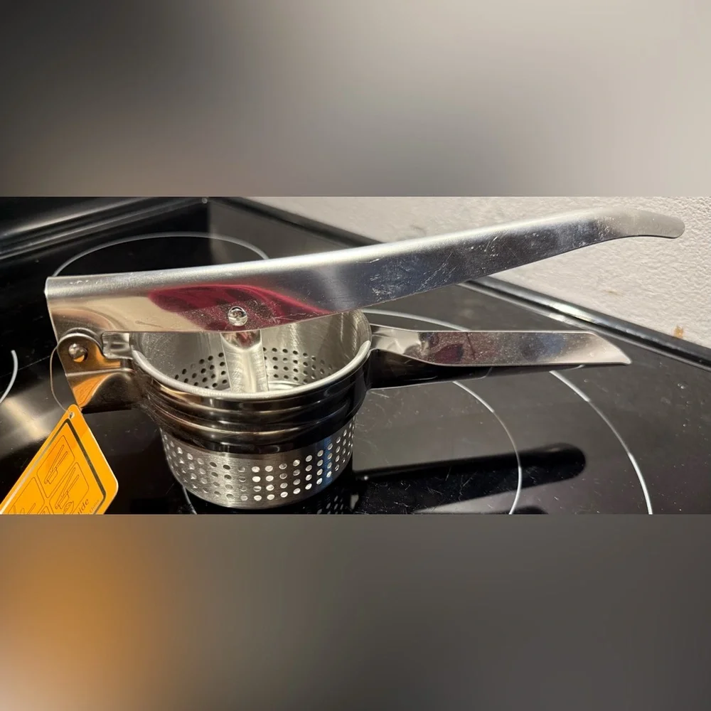 🆕 Stainless Steel Potato Ricer by Homebistro. - Picture 4 of 6